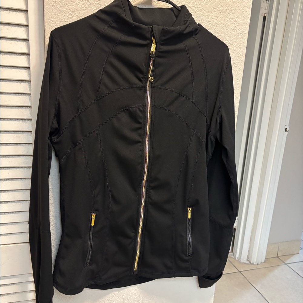 Lululemon Define Jacket Nulu Black Gold Zipper
New